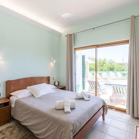 Algarve Country House V6 With Heated Pool *