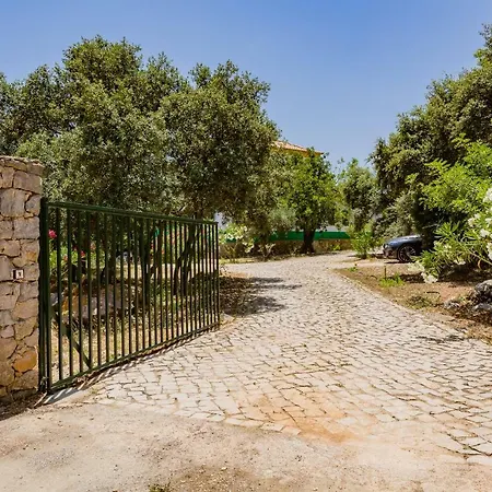 Villa Algarve Country House V6 With Heated Pool